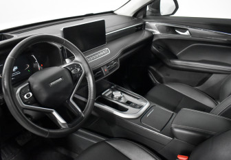 Подержанный автомобиль Haval Jolion 2024 года (9 фото)