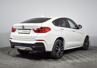Подержанный автомобиль BMW X4 2015 года (5 фото)
