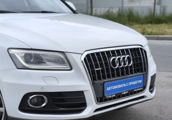 Подержанный автомобиль Audi Q5 2013 года (7 фото)