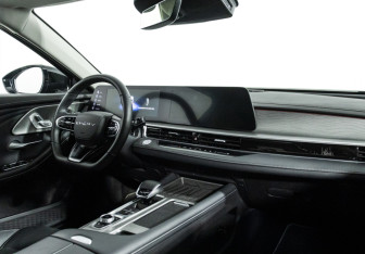 Подержанный автомобиль Chery Arrizo 8 2023 года (9 фото)