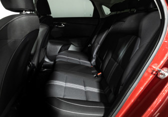 Подержанный автомобиль Kia Cerato Sedan 2021 года (10 фото)