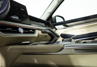 Подержанный автомобиль Tank 500 2023 года (18 фото)