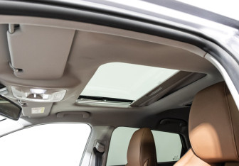 Подержанный автомобиль Omoda C5 2022 года (15 фото)