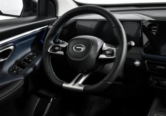 Подержанный автомобиль GAC GS3 2024 года (15 фото)