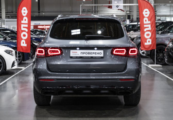 Подержанный автомобиль Mercedes-Benz GLC Coupe 2021 года (8 фото)