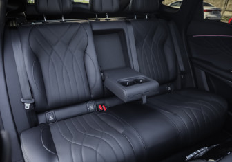 Подержанный автомобиль Exeed RX 2024 года (32 фото)