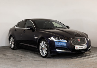 Подержанный автомобиль Jaguar XF Sedan 2014 года (3 фото)
