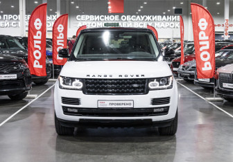 Подержанный автомобиль Land Rover Range Rover 2013 года (3 фото)