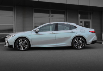 Новый Toyota Camry Sedan 2025 (6 фото)