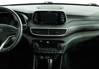 Подержанный автомобиль Hyundai Tucson 2018 года (14 фото)