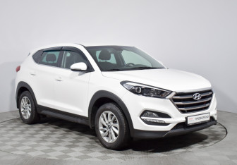 Подержанный автомобиль Hyundai Tucson 2017 года (3 фото)