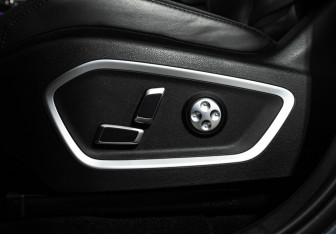 Подержанный автомобиль Geely Tugella 2023 года (24 фото)