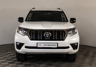 Подержанный автомобиль Toyota Land Cruiser Prado 2021 года (2 фото)