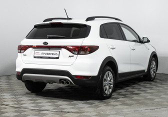 Подержанный автомобиль Kia Rio Hatchback 2018 года (5 фото)