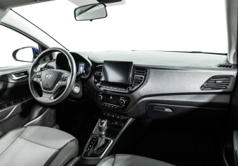 Подержанный автомобиль Hyundai Solaris Sedan 2021 года (9 фото)