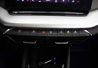 Подержанный автомобиль Skoda Octavia Liftback 2020 года (15 фото)