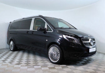 Подержанный автомобиль Mercedes-Benz Vito 2021 года (3 фото)