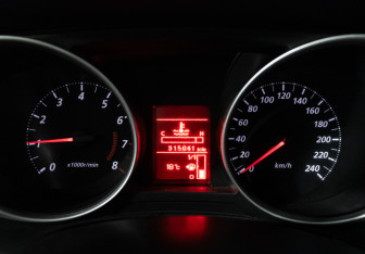 Подержанный автомобиль Mitsubishi ASX 2013 года (12 фото)