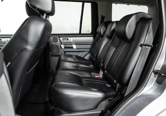 Подержанный автомобиль Land Rover Discovery 2012 года (10 фото)