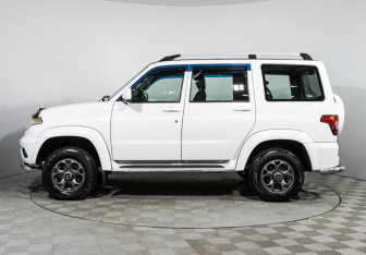 Подержанный автомобиль УАЗ Patriot 2023 года (8 фото)