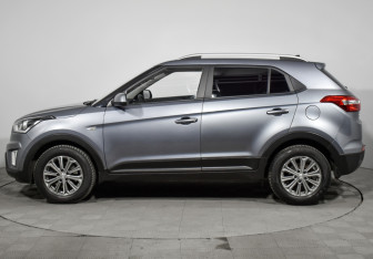 Подержанный автомобиль Hyundai Creta 2021 года (8 фото)
