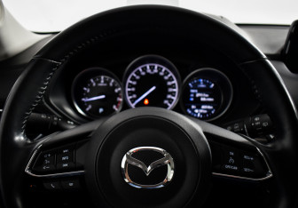 Подержанный автомобиль Mazda CX-5 2017 года (15 фото)