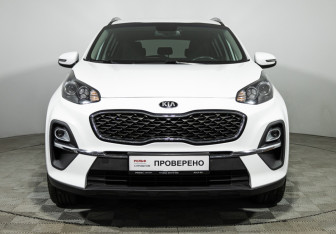 Подержанный автомобиль Kia Sportage 2021 года (2 фото)
