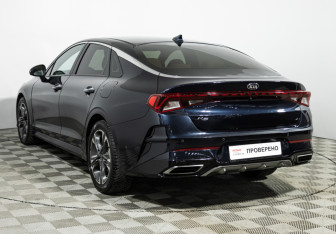 Подержанный автомобиль Kia K5 2020 года (7 фото)