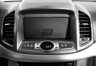 Подержанный автомобиль Chevrolet Captiva 2013 года (15 фото)