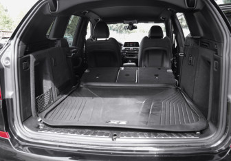 Подержанный автомобиль BMW X3 2020 года (38 фото)