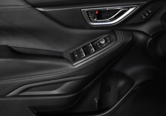 Подержанный автомобиль Subaru Forester Suv 2020 года (25 фото)