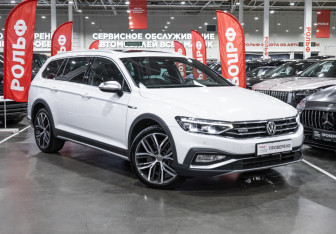 Подержанный автомобиль Volkswagen Passat Wagon 2019 года (7 фото)