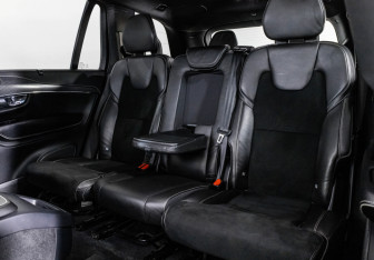 Подержанный автомобиль Volvo XC90 2016 года (21 фото)