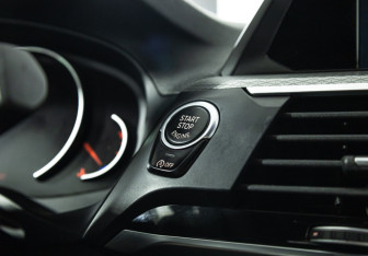 Подержанный автомобиль BMW X3 2019 года (21 фото)