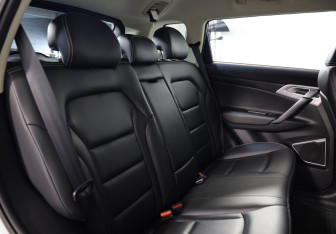 Подержанный автомобиль Geely Atlas 2018 года (11 фото)