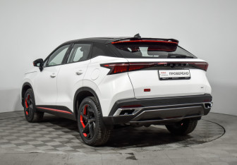 Новый Omoda C5 2023 (7 фото)