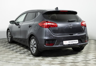 Подержанный автомобиль Kia Ceed Hatchback 2018 года (7 фото)