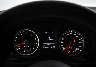 Подержанный автомобиль Volkswagen Tiguan 2016 года (19 фото)