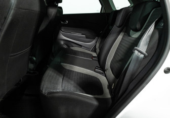 Подержанный автомобиль Renault Kaptur 2016 года (10 фото)
