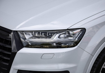 Подержанный автомобиль Audi Q7 2019 года (11 фото)