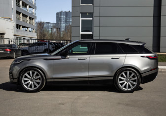 Подержанный автомобиль Land Rover Range Rover Velar 2018 года (10 фото)