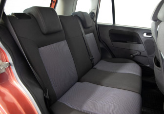 Подержанный автомобиль Ford Fusion 2007 года (12 фото)