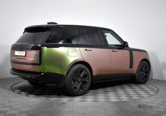 Подержанный автомобиль Land Rover Range Rover 2022 года (5 фото)