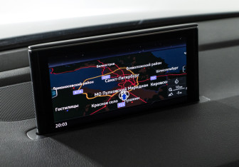 Подержанный автомобиль Audi Q7 2016 года (19 фото)