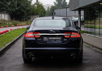 Подержанный автомобиль Jaguar XF Sedan 2015 года (5 фото)