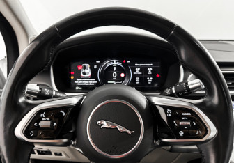 Подержанный автомобиль Jaguar I-Pace 2019 года (22 фото)