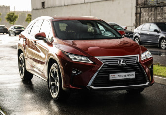 Подержанный автомобиль Lexus RX 2018 года (5 фото)