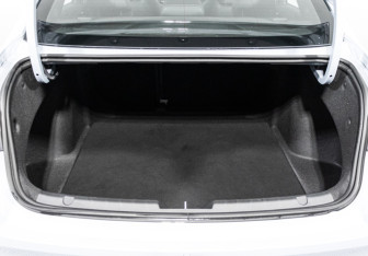 Подержанный автомобиль Geely Preface 2024 года (15 фото)