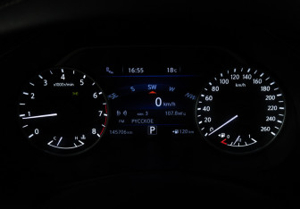 Подержанный автомобиль Nissan Murano Suv 2018 года (12 фото)