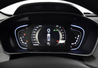 Подержанный автомобиль Geely Coolray 2023 года (19 фото)